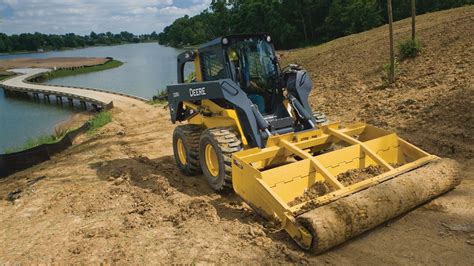 johndeeres skid steer trainer